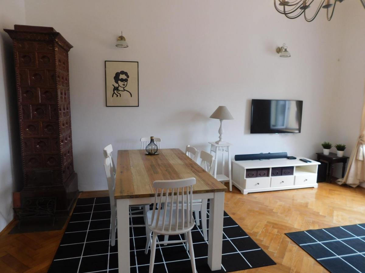 Cosy Resy Place Любляна Экстерьер фото